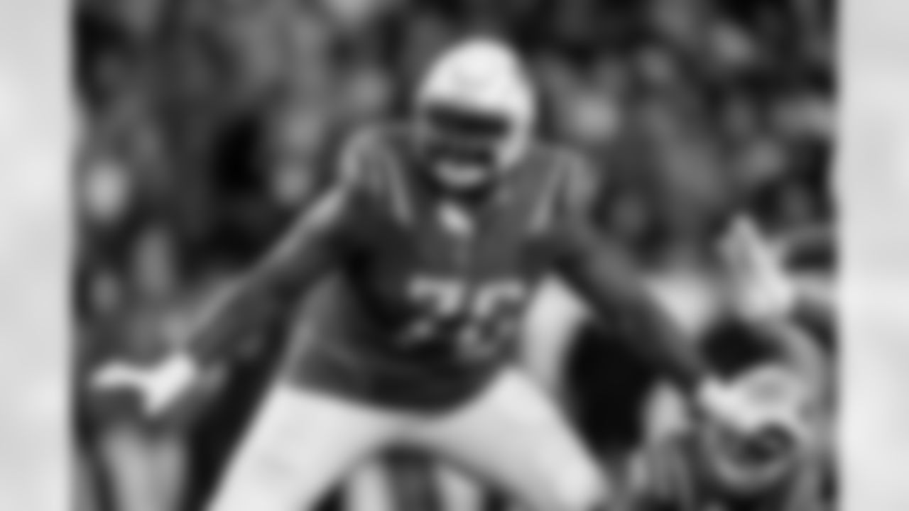 New England Patriots T Morgan Moses