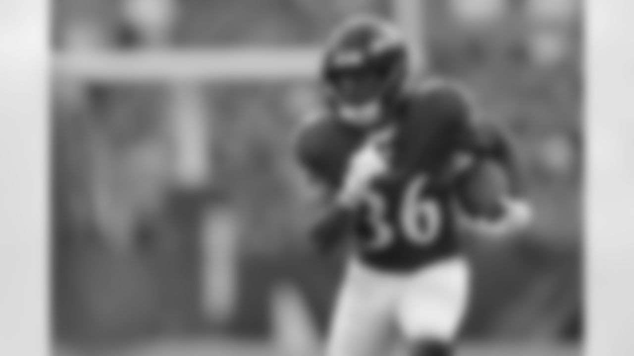 RB Owen Wright