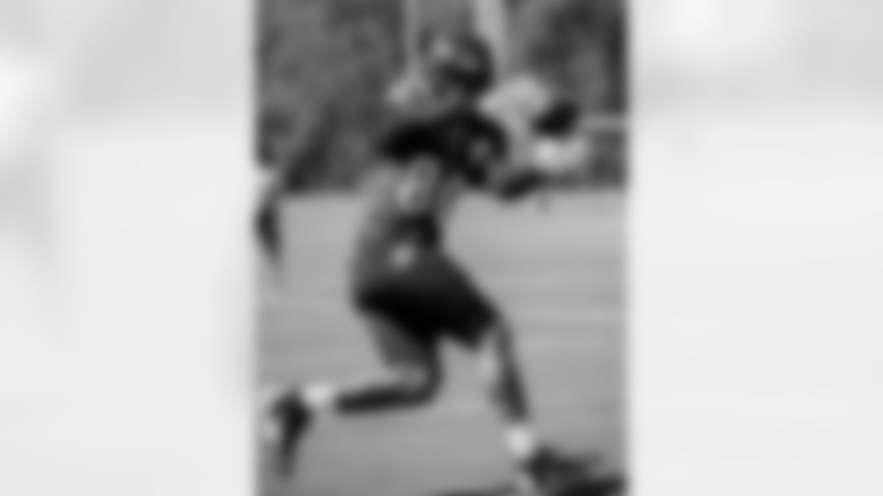 TE Isaiah Likely