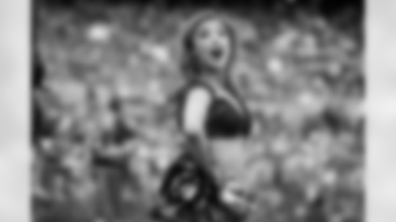 CHEER_WEB_101225-120