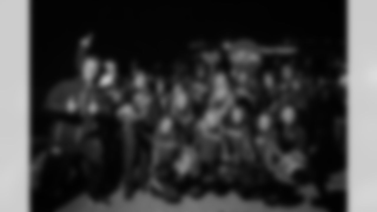 CHEER_WEB_112725-103