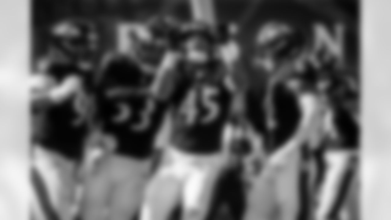 OLB Mike Green