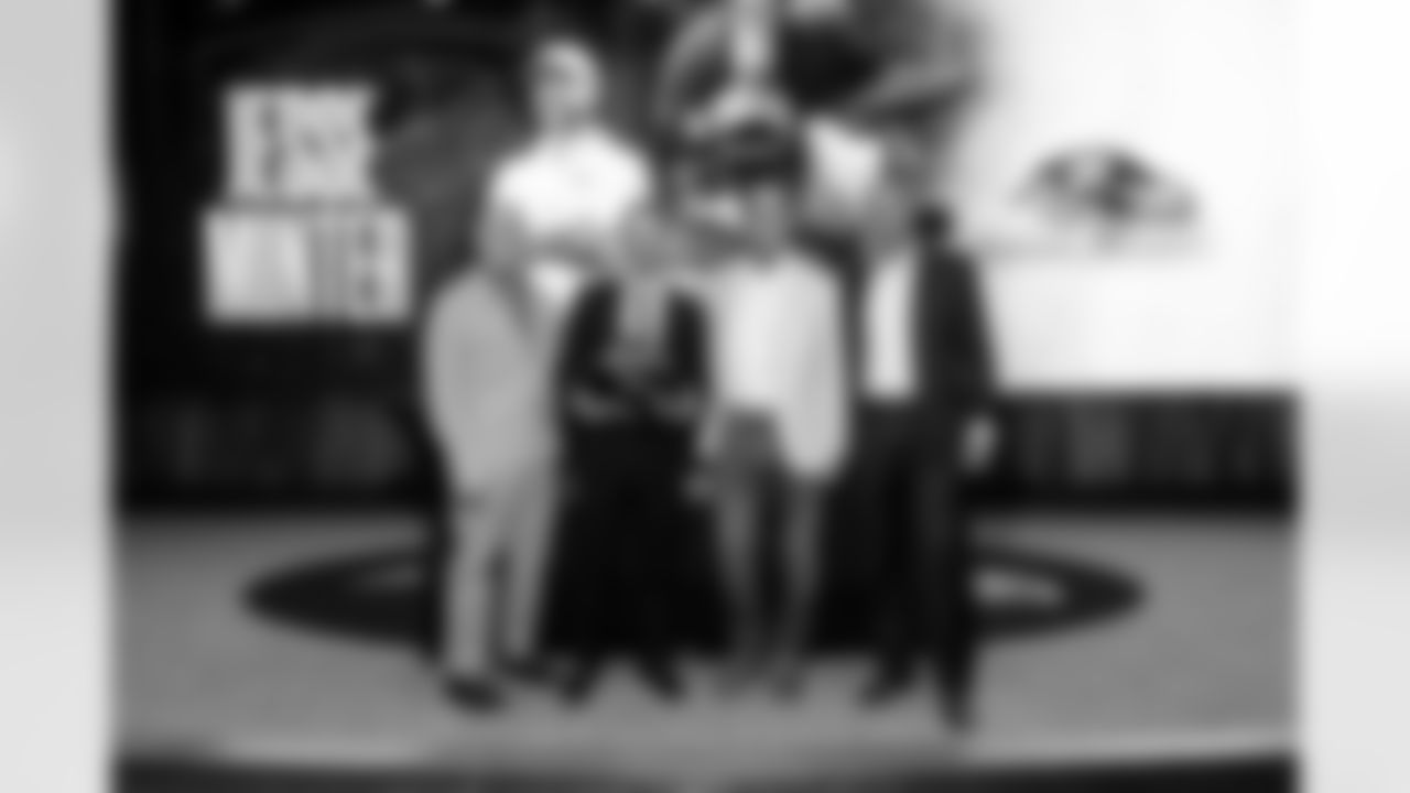 13_20260129_Minter_First_Day_sh_1206