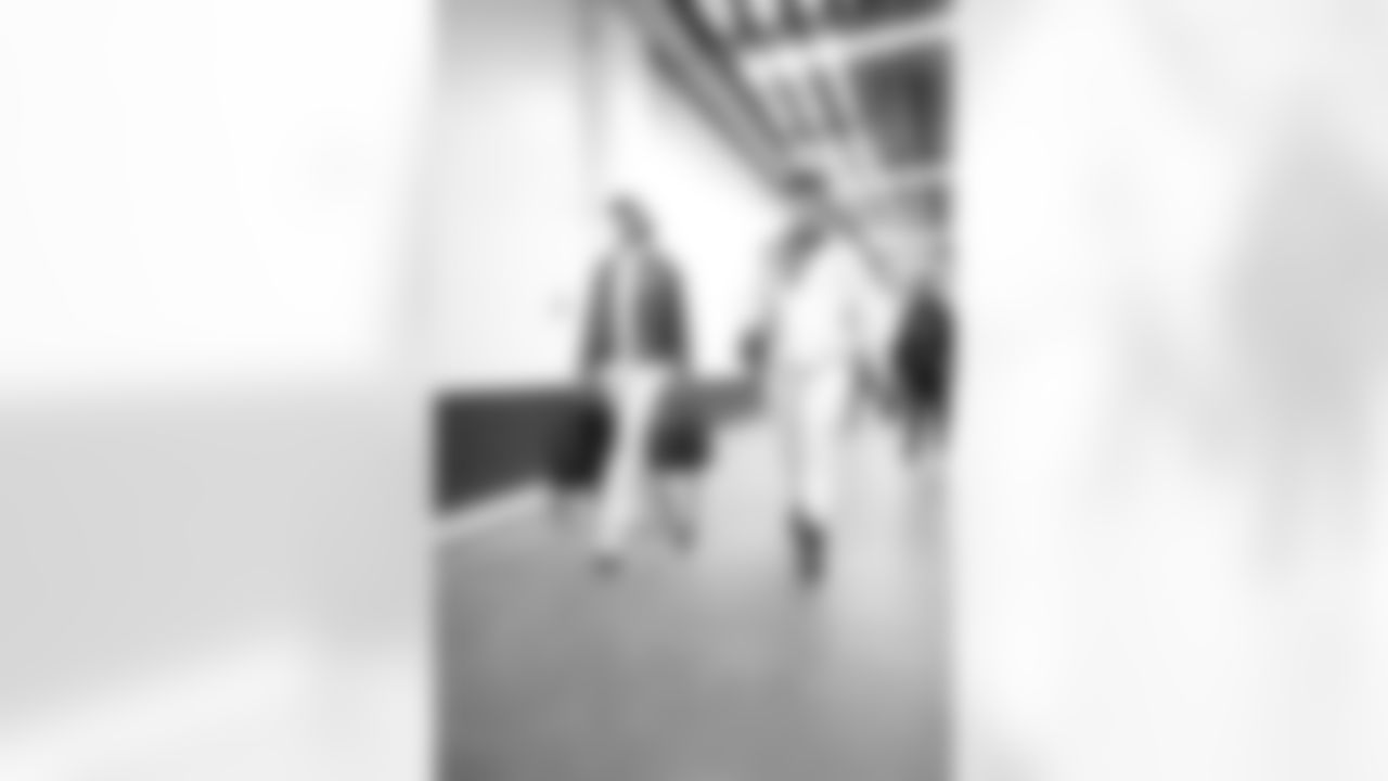 P Jordan Stout (left) & DT Taven Bryan (right)