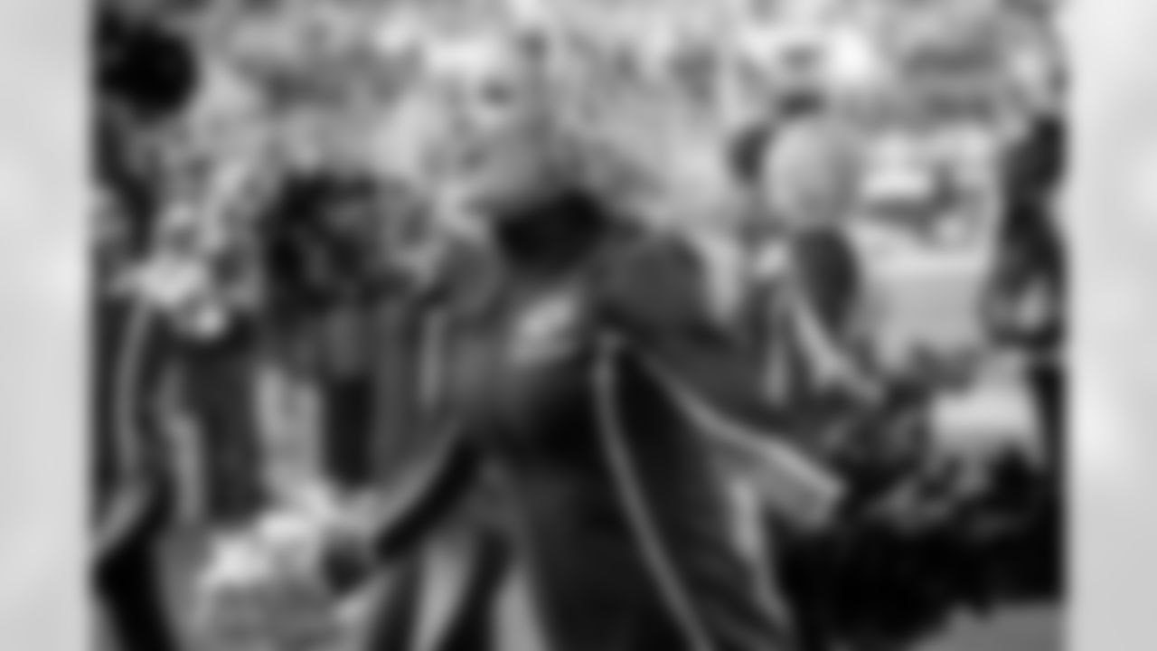 CHEER_WEB_120725-135