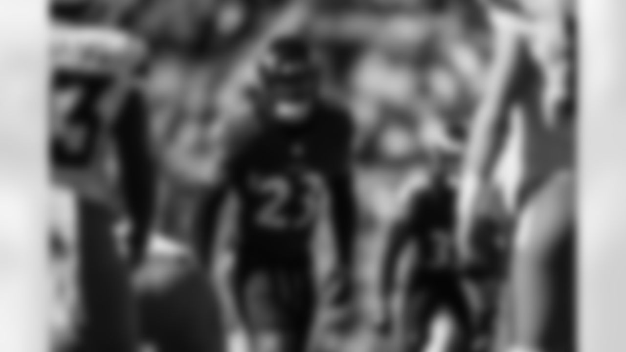 ILB Trenton Simpson
Simpson is looking to reestablish himself as the starting linebacker next to Roquan Smith. The two spent time together this offseason building their connection, and that will continue this summer as Simpson aims to show he's better now after gaining significant experience last year.