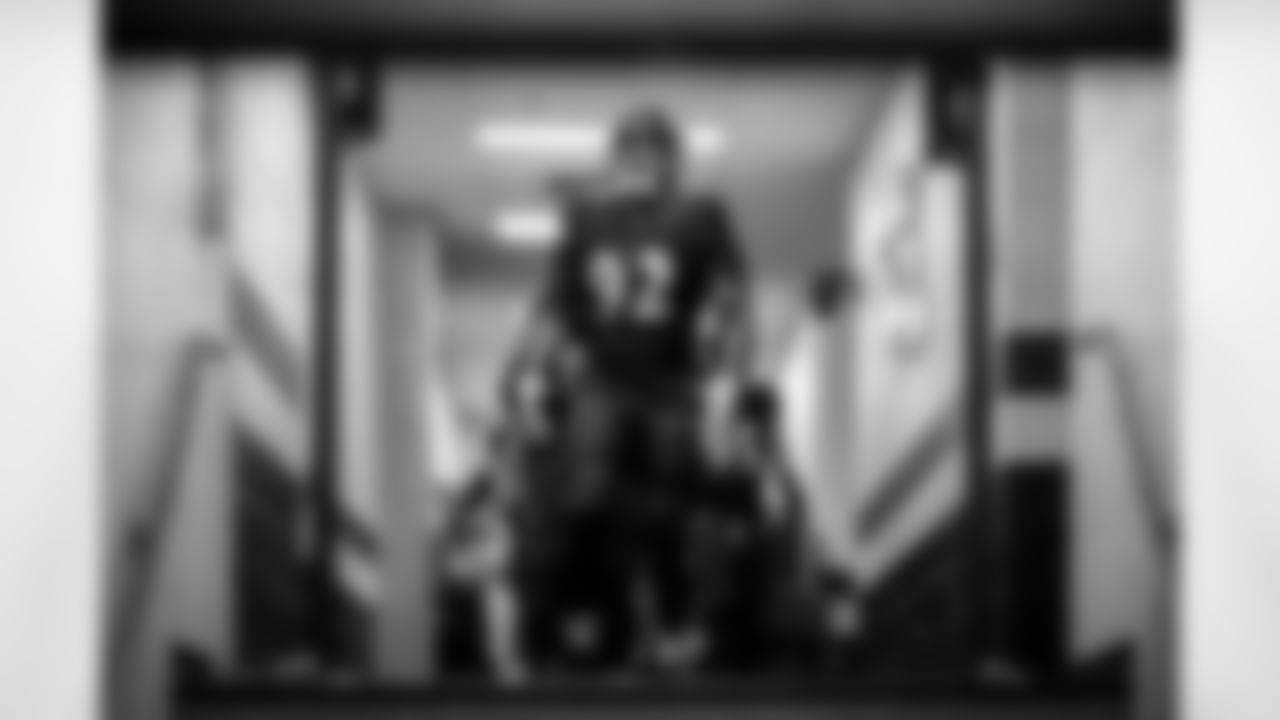 2024_BEST_090_20241201_vs_PHI_sh_01892
