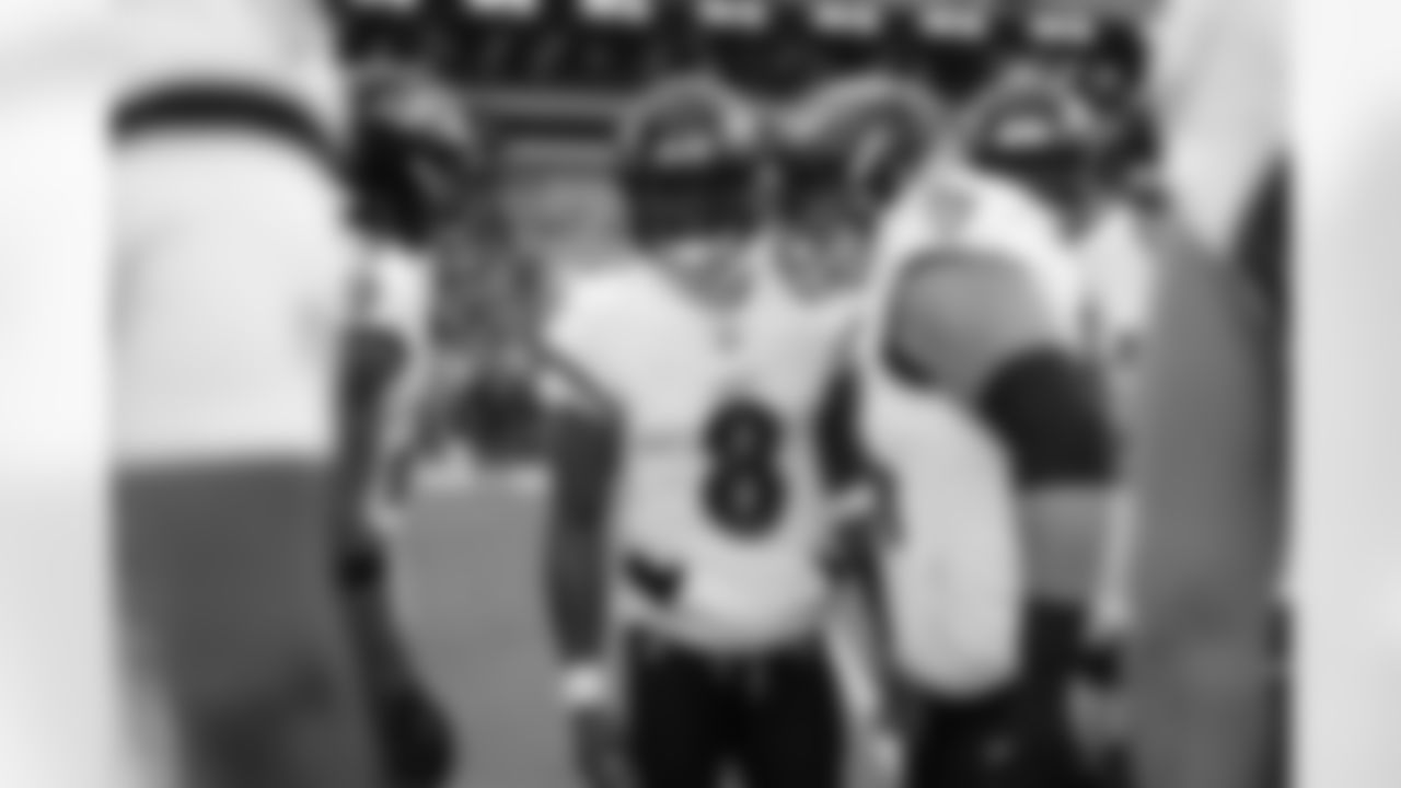 QB Lamar Jackson (left) & C Tyler Linderbaum (right)