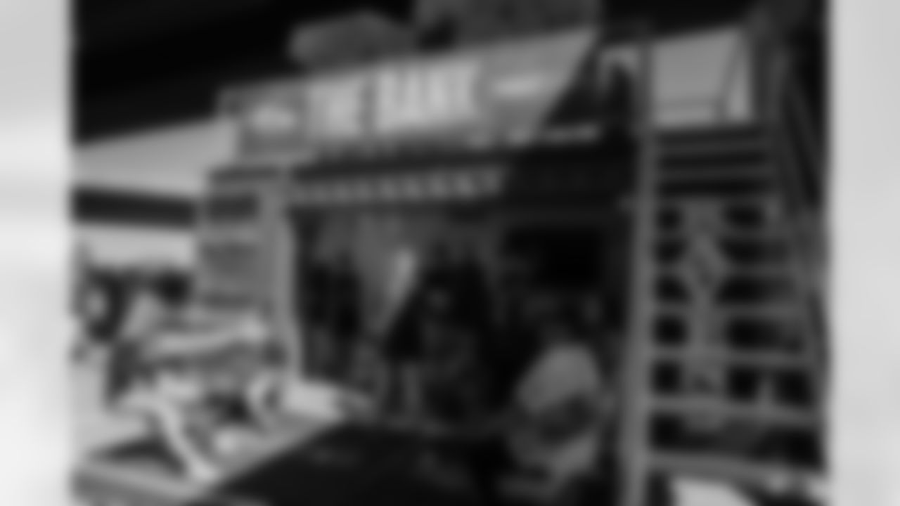 The Baltimore Ravens defeated the Cleveland Browns by a score of 17-41 at M&T Bank Stadium in Baltimore, MD on September 14, 2025.