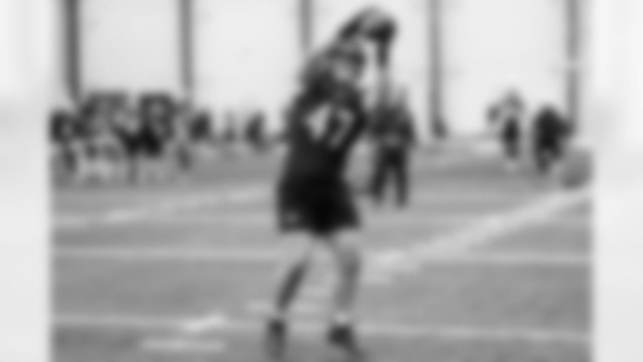 FB Lucas Scott
Scott, a former offensive lineman at Army, had a few catches throughout the week. Patrick Ricard signed a one-year deal to stay in Baltimore this offseason, and Scott has been working alongside him to learn the ropes of the fullback position.