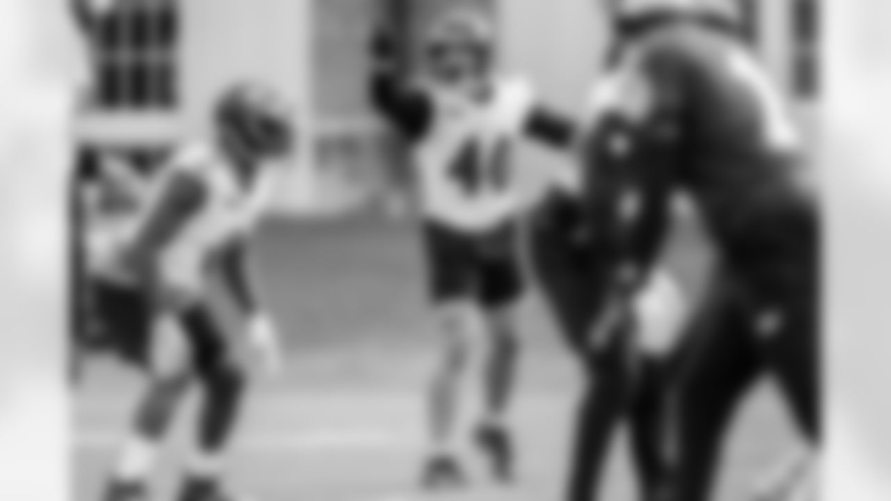ILB Teddye Buchanan