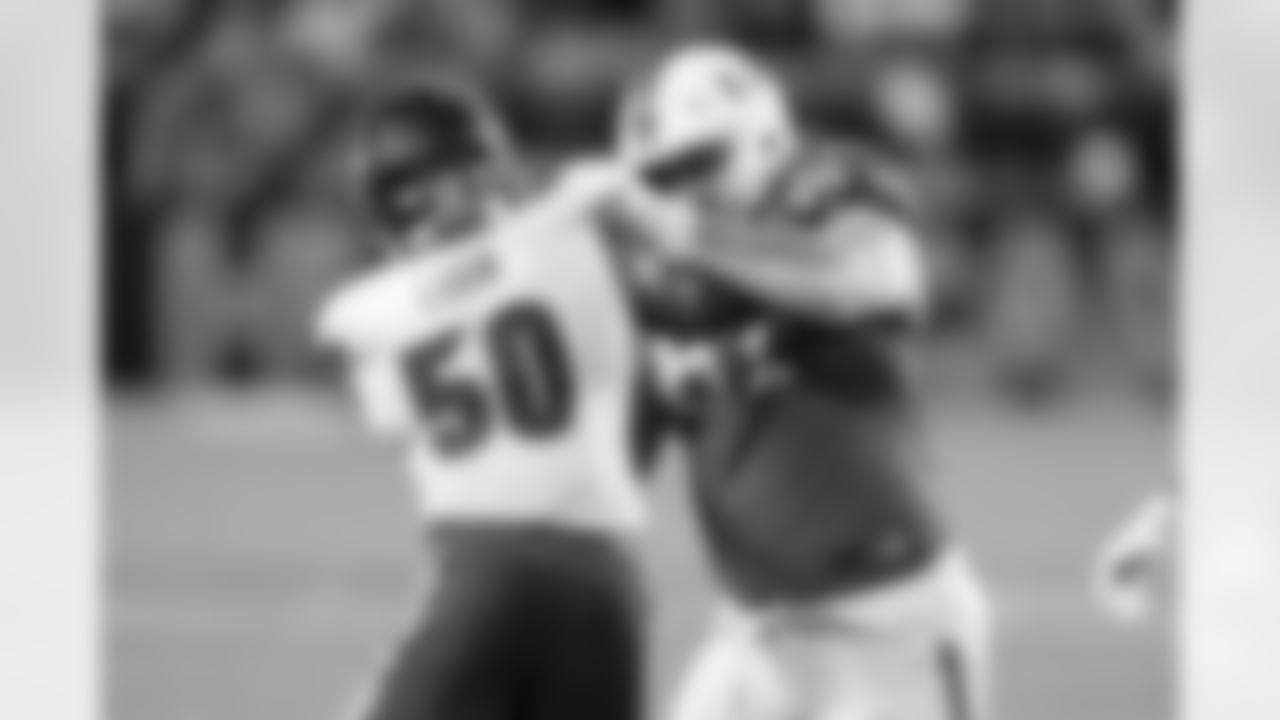 OT Francis Mauigoa, Miami