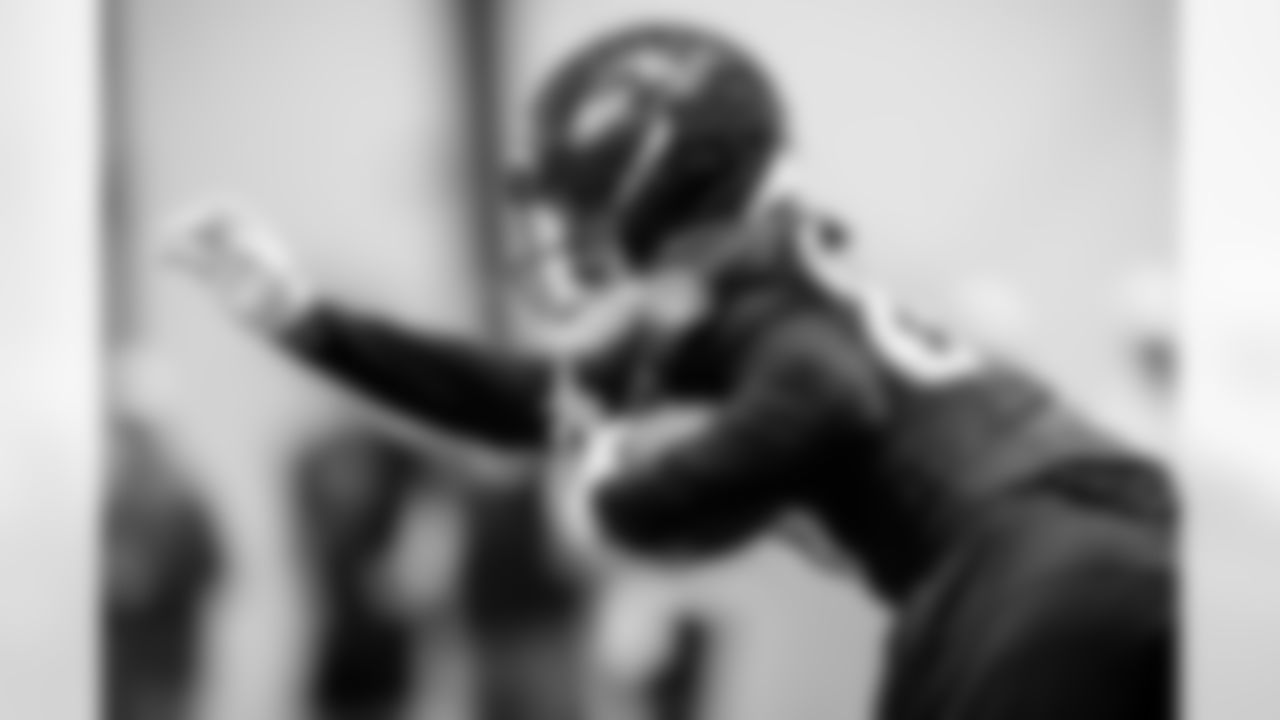 TE Isaiah Likely