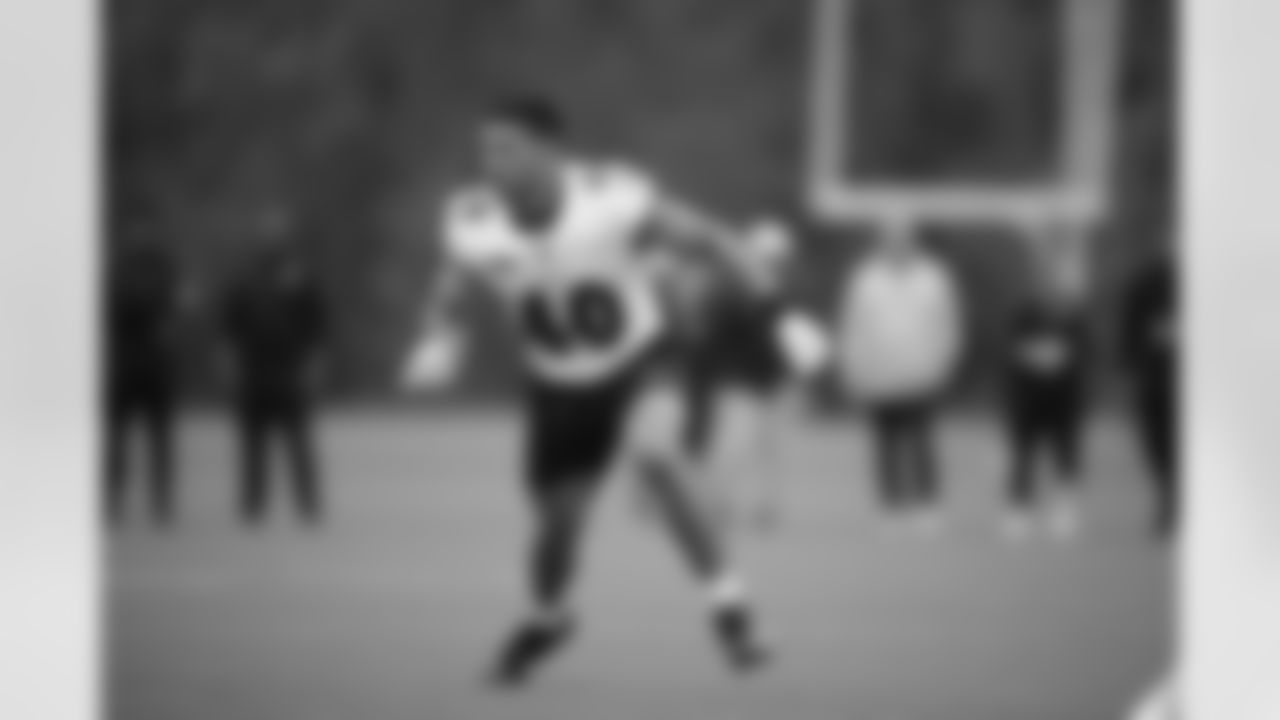 LB Teddye Buchanan