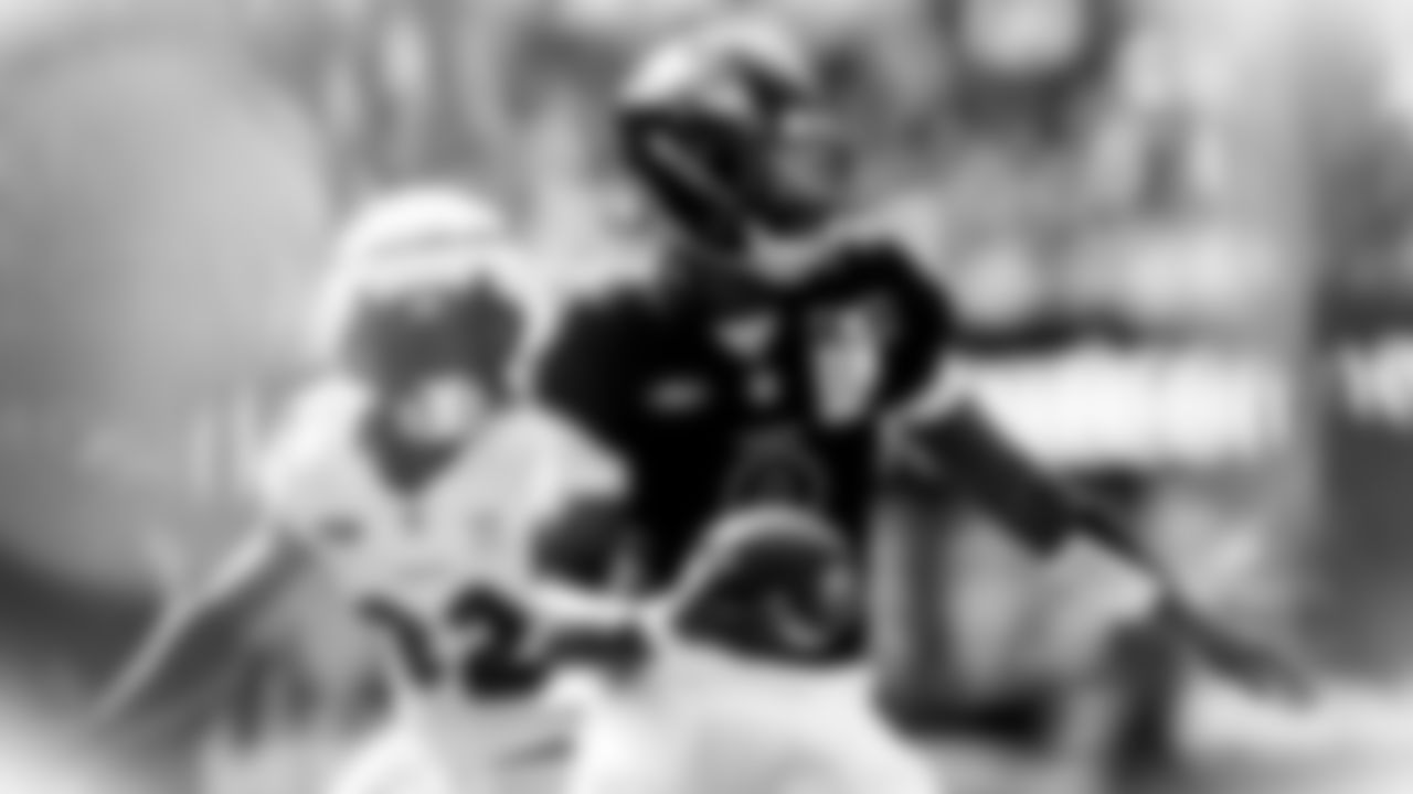 QB Lamar Jackson