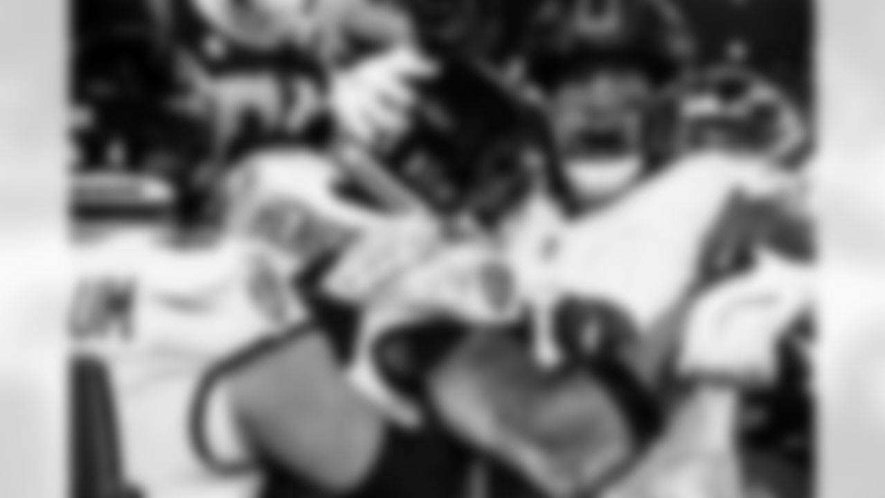 RB Derrick Henry (left) & TE Charlie Kolar (right)