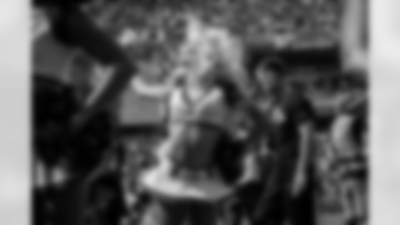 CHEER_WEB_091425-137