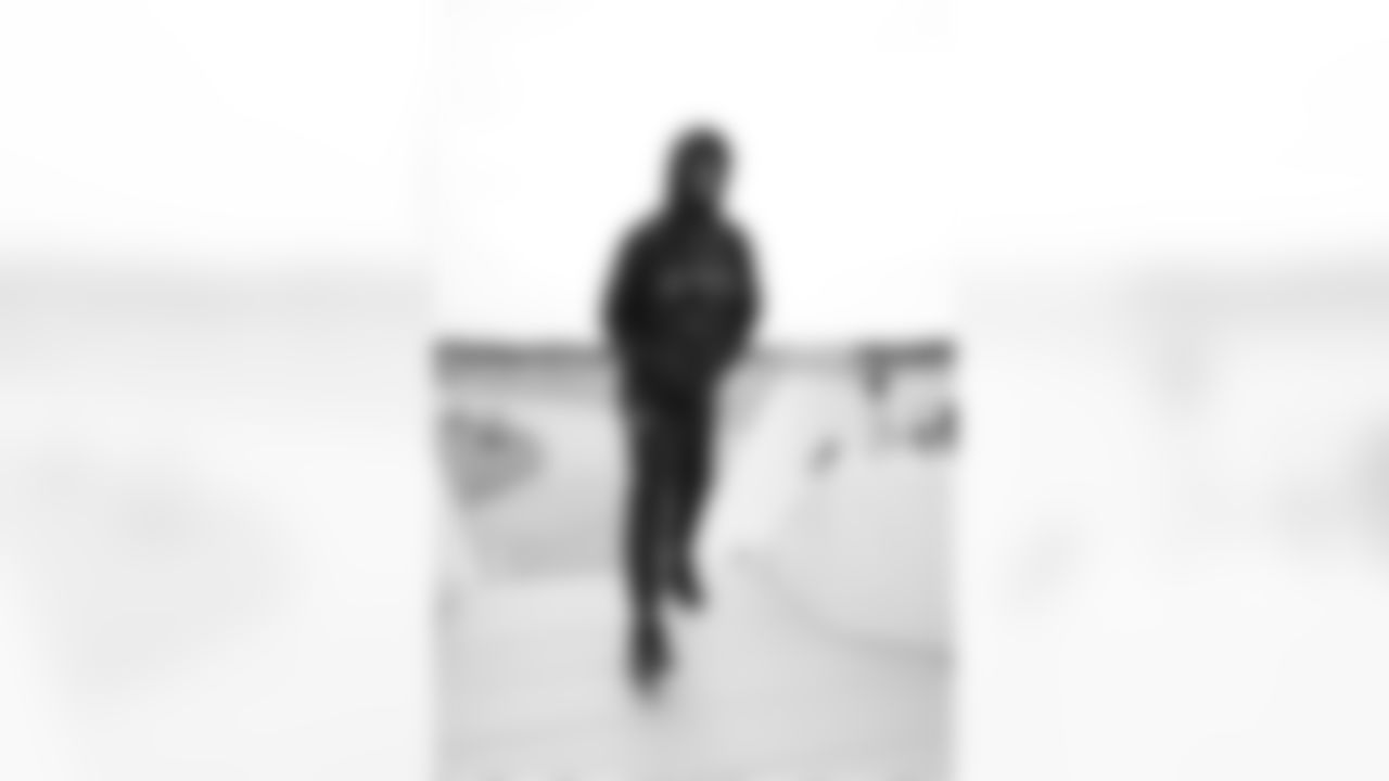 WR Cornelius Johnson