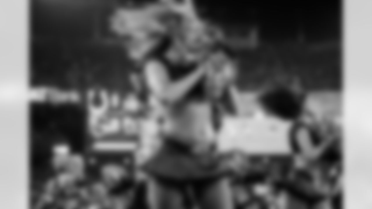 Cheer_VS_Colts-147