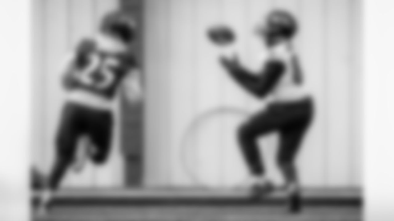 CB Tre'Davious White (left) & TE Scotty Washington (right)