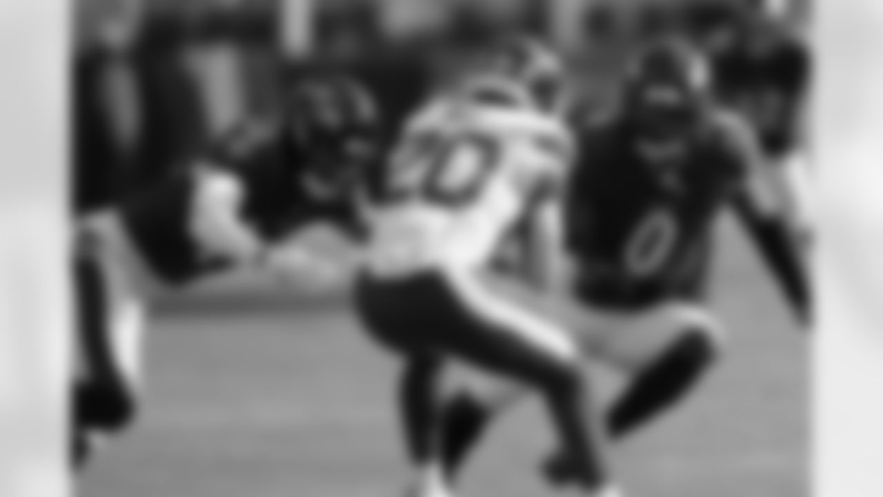 (left) S Kyle Hamilton & (right) ILB Roquan Smith