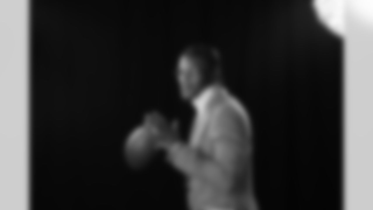 QB Lamar Jackson (MVP winner)