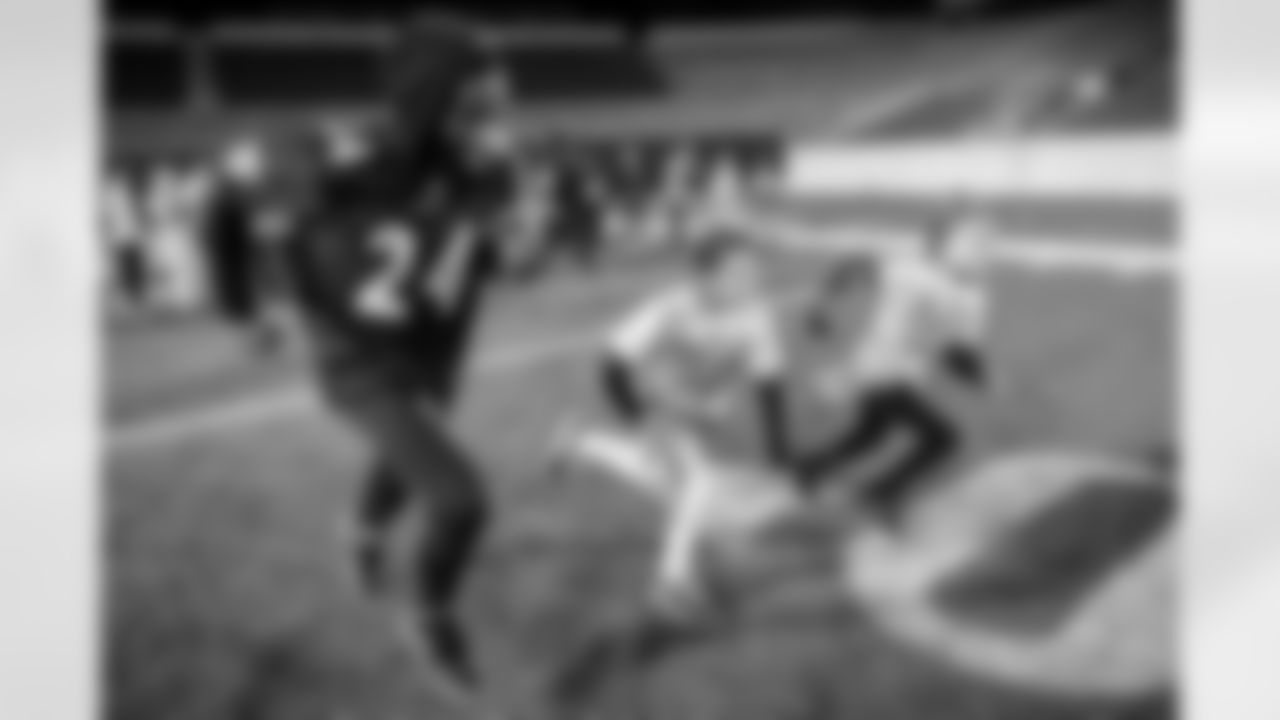 035_20251110_Youth_Military_Combine_sh_3514