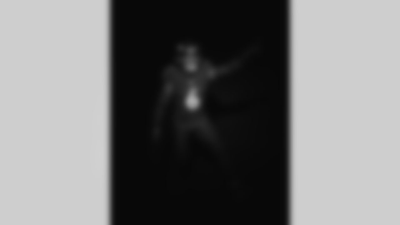 20231113_Black_Uniforms_sh_16