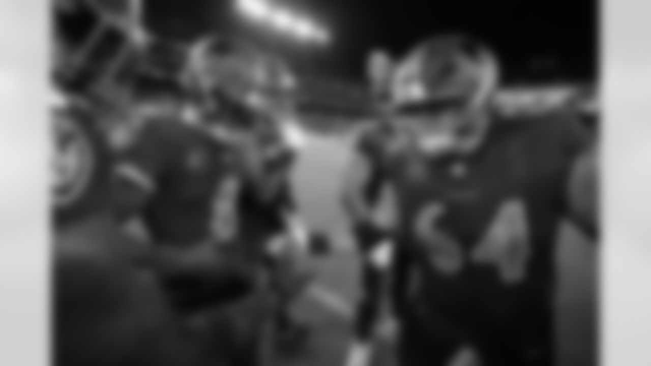 QB Lamar Jackson (left) & C Tyler Linderbaum (right)