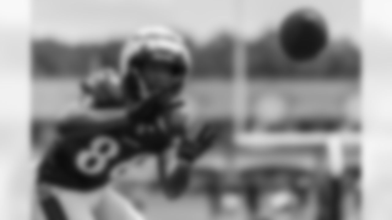 WR Isaiah Washington