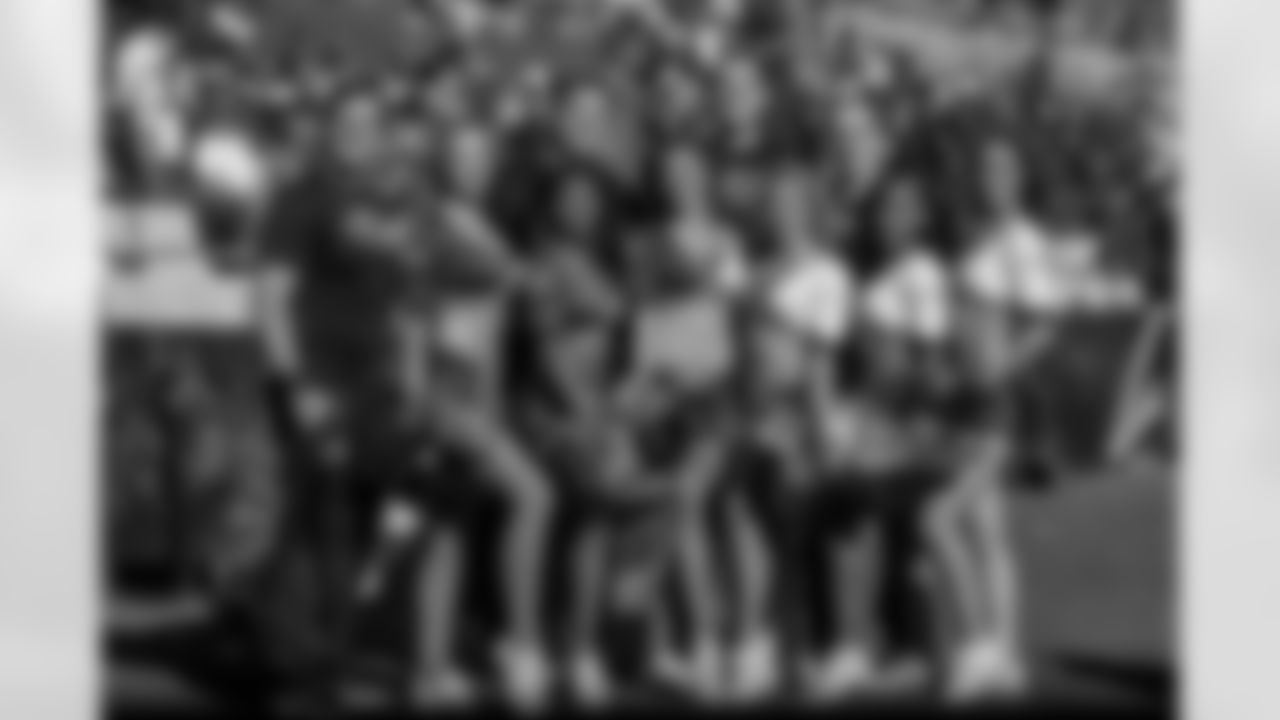 Cheer_WEB_100525-155