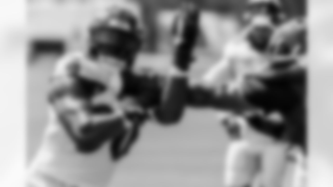 OLB David Ojabo