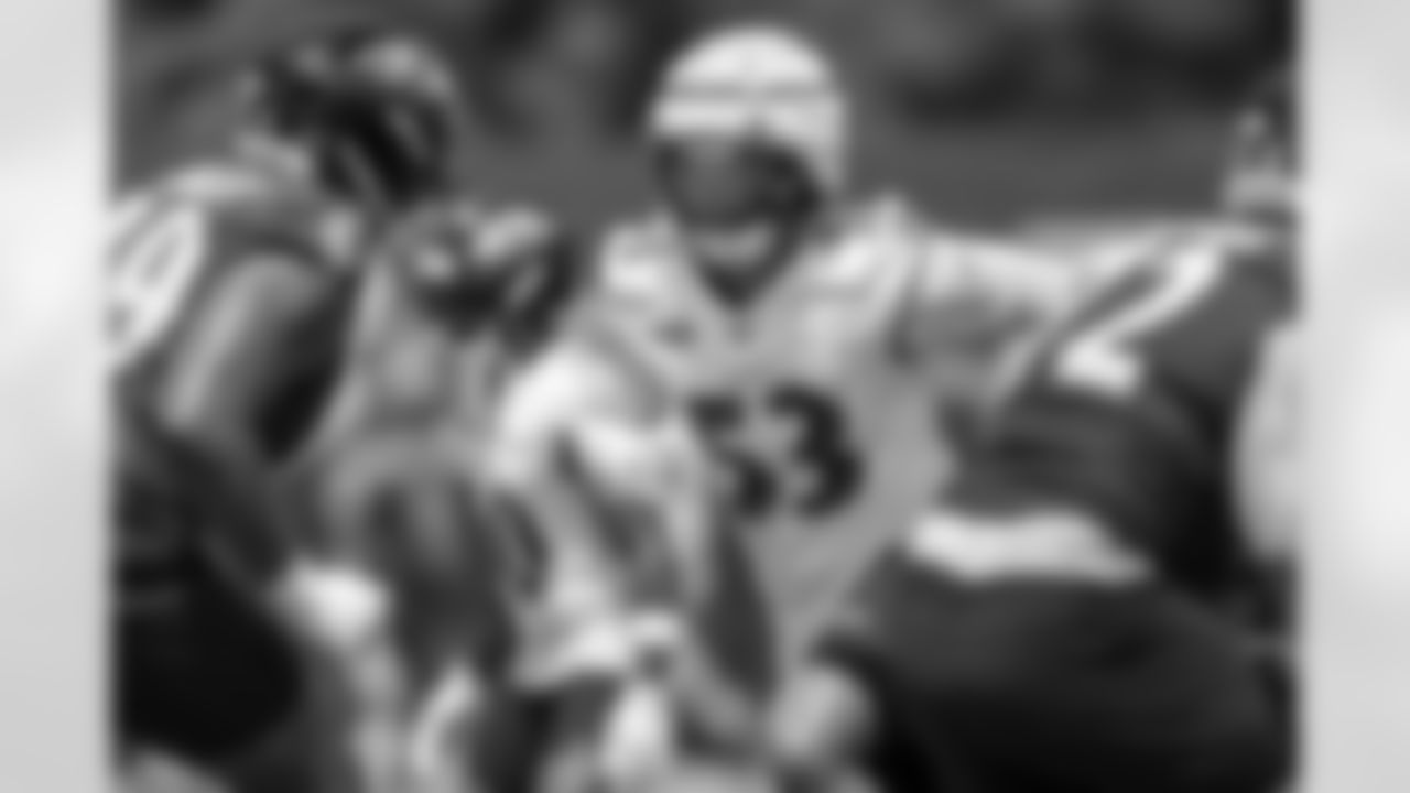 OLB Kyle Van Noy