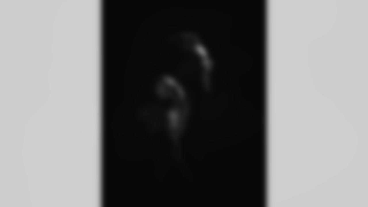 20231113_Black_Uniforms_sh_12