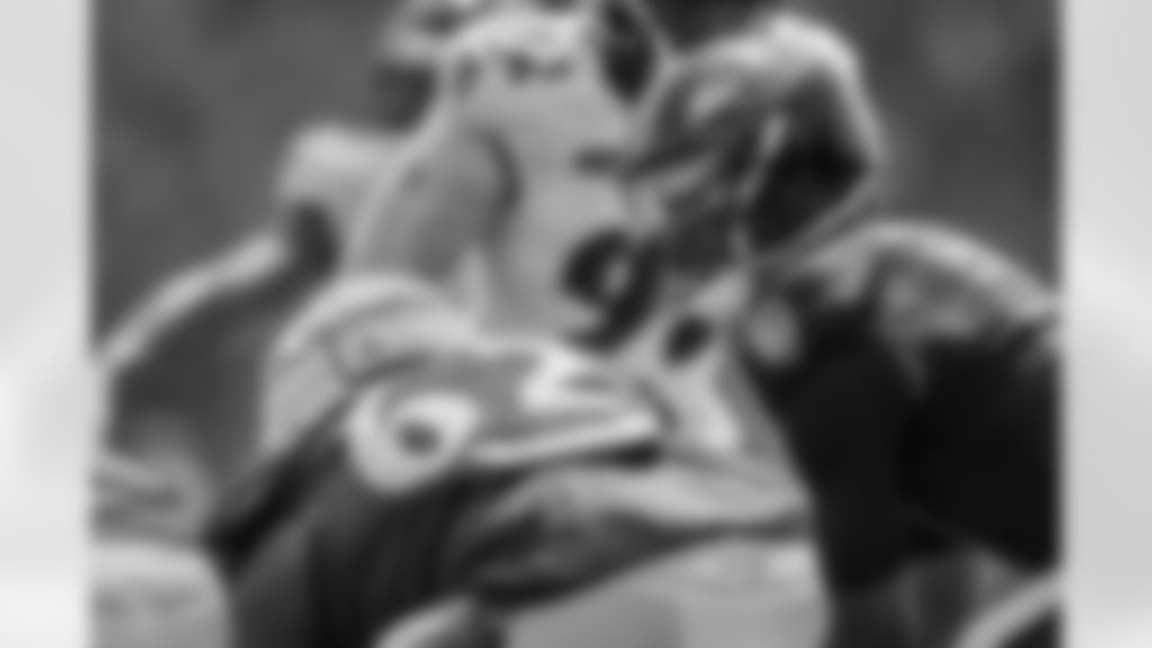 QB Josh Johnson
