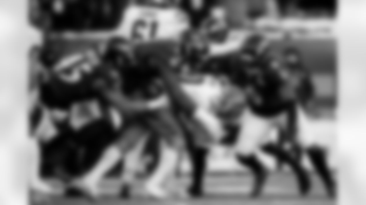 From left: OLB Mike Green, DT C.J. Okoye, S Alohi GIlman, & ILB Roquan Smith