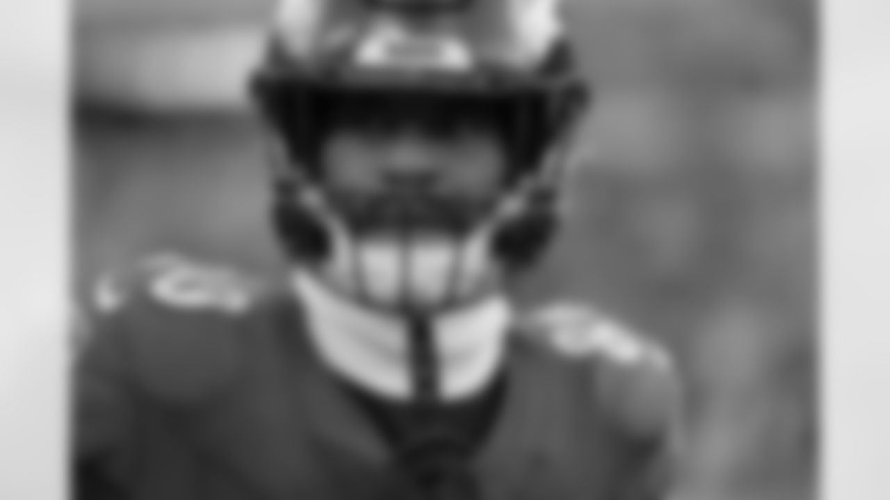 TE Isaiah Likely