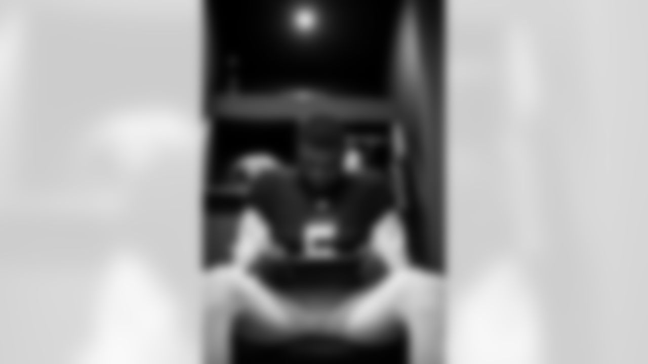 QB Tyler Huntley