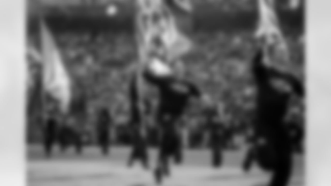 CHEER_WEB_120725-116