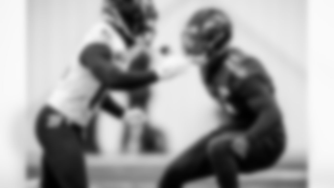 WR Steven Sims (left) & CB Brandon Stephens (right)