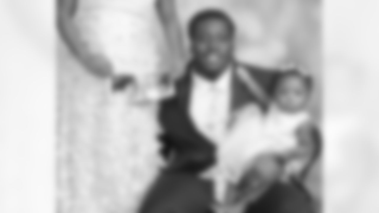 G Tashawn Manning announced he's expecting another child.