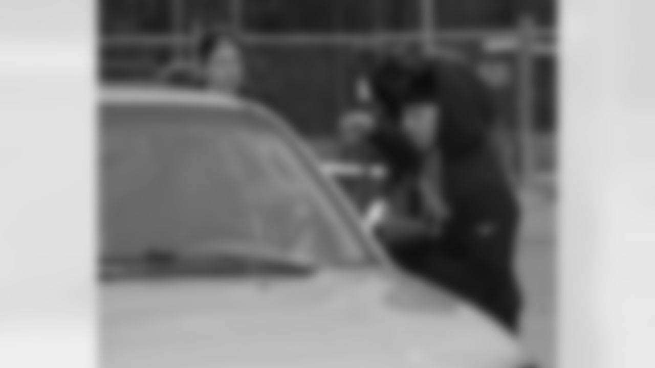 ThanksgivingTurkeys_112125ph25