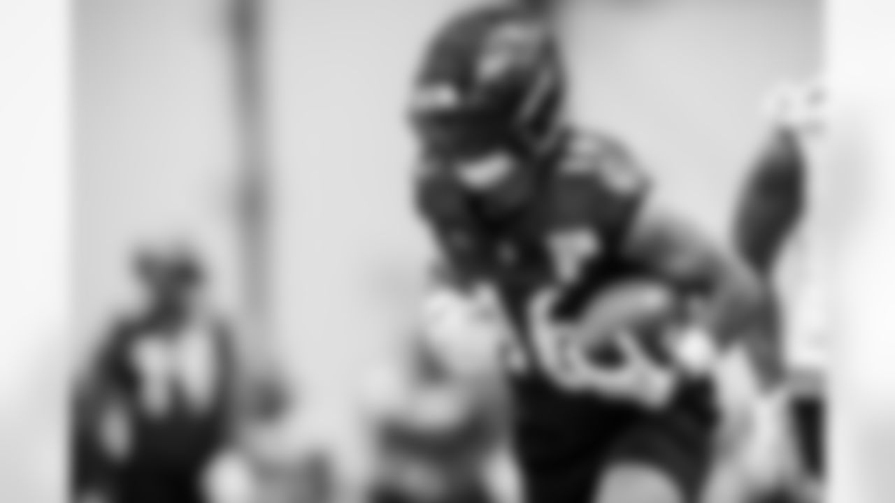 WR Tylan Wallace