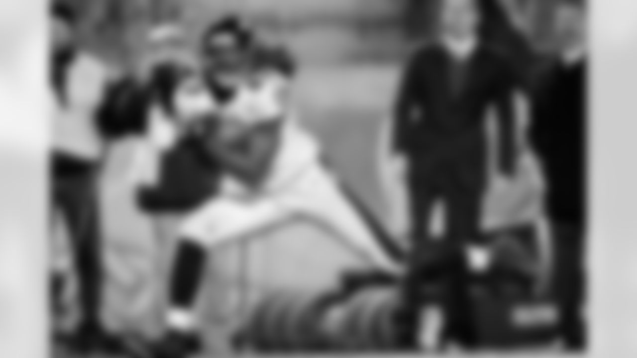 2011 – Week 9: Ravens 23, Steelers 20

After dropping a potential game-winning touchdown catch, rookie wide receiver Torrey Smith's 26-yard touchdown snag with 8 seconds remaining silenced Heinz Field and lifted Baltimore to the season sweep over Pittsburgh.