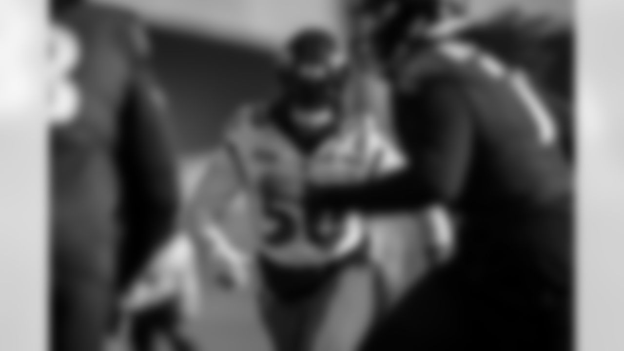 OLB Kyle Van Noy