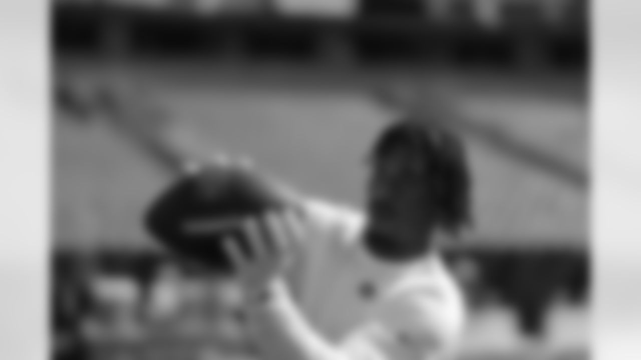 TE Isaiah Likely