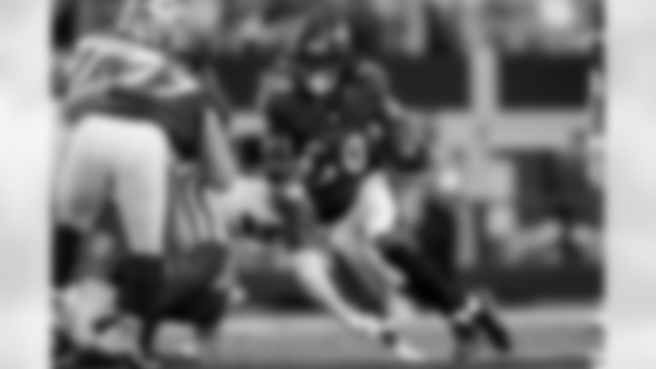 RB D'Ernest Johnson