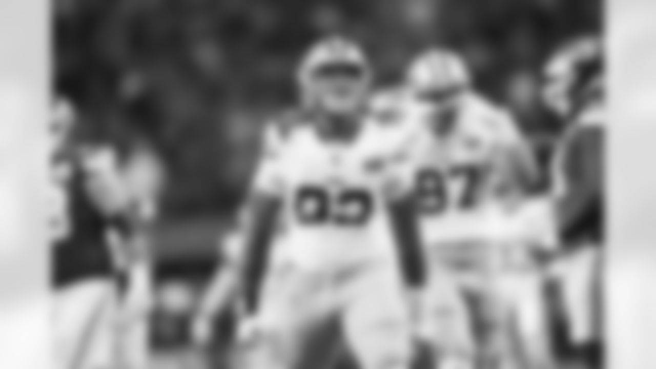 EDGE Chase Young, 49ers
The No. 2-overall pick in 2020 looks the part and has the tools of a premier edge rusher but injuries have limited him to just 16.5 sacks in his first five seasons. He was finally healthy last year and posted his best campaign with a 15.5% pass rush win rate and 7.5 sacks.