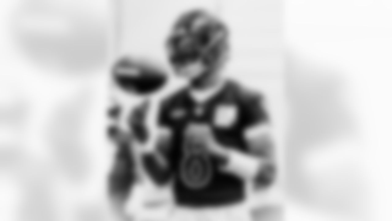 QB Lamar Jackson