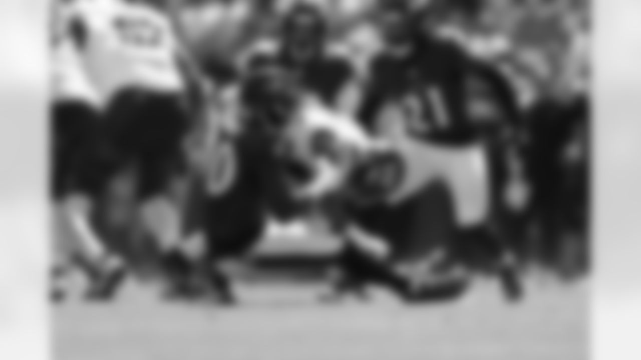 OLB David Ojabo